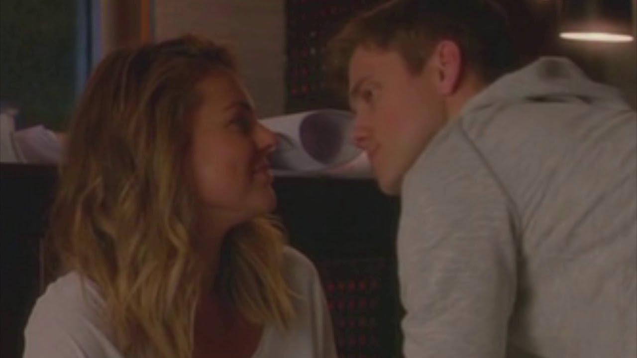 {Graceland} Paige and Mike~Learn to Love Again