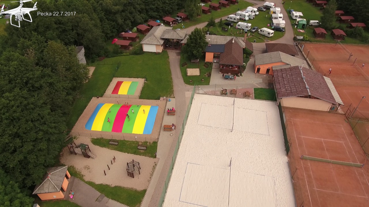 Koupaliště a kemp Pecka 2017
