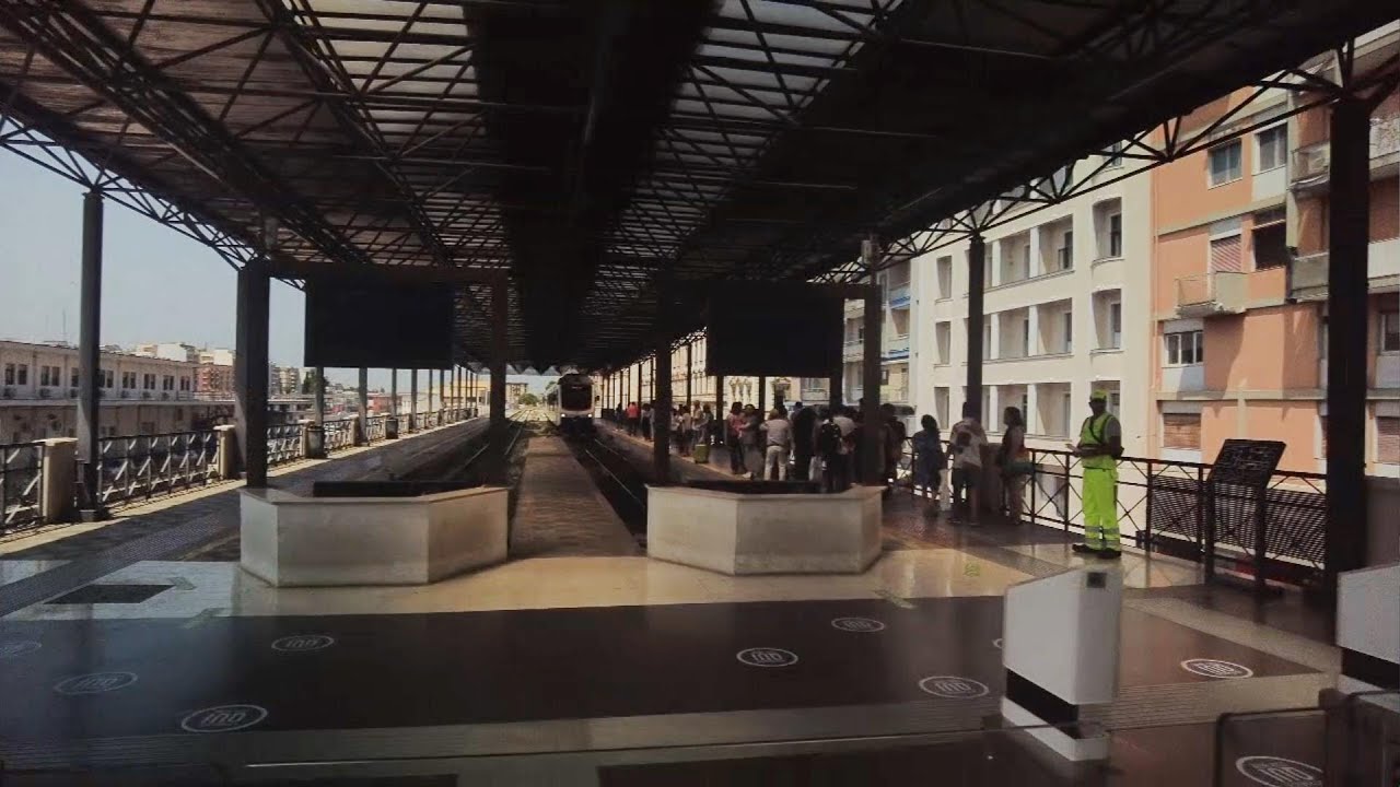 How to take the train from Bari to Matera.