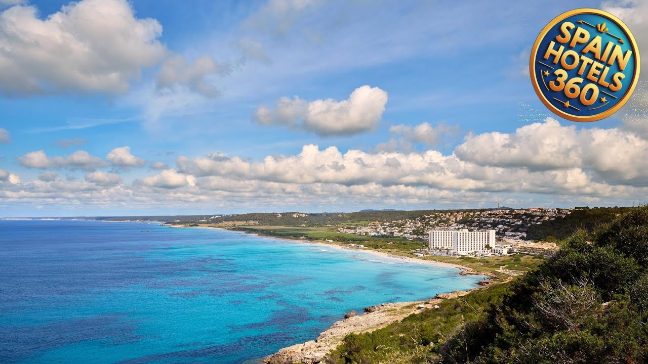 Sol Milanos Pingüinos | Menorca, Spain | Hotel Review 🏩