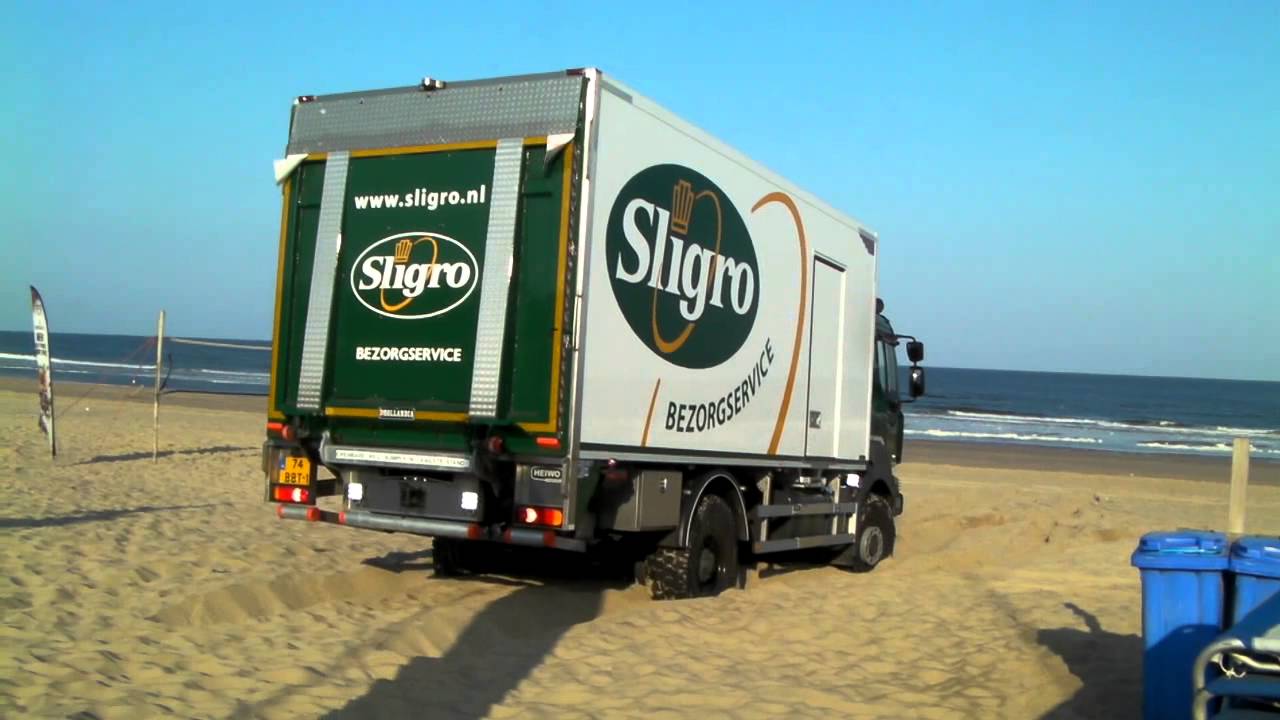 Peter Appel Transport: Dagje strand met 4x4