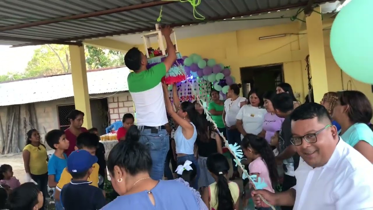 Piñata Ileana 5 años 🎂