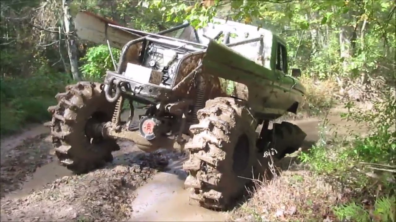 2025 FALL PINE SWAMP MUD BOG/ PART 1 / PLAY BY PLAY VIDEO ACTION. /1ST PHOTO INTRO OF MUD VEHICLES