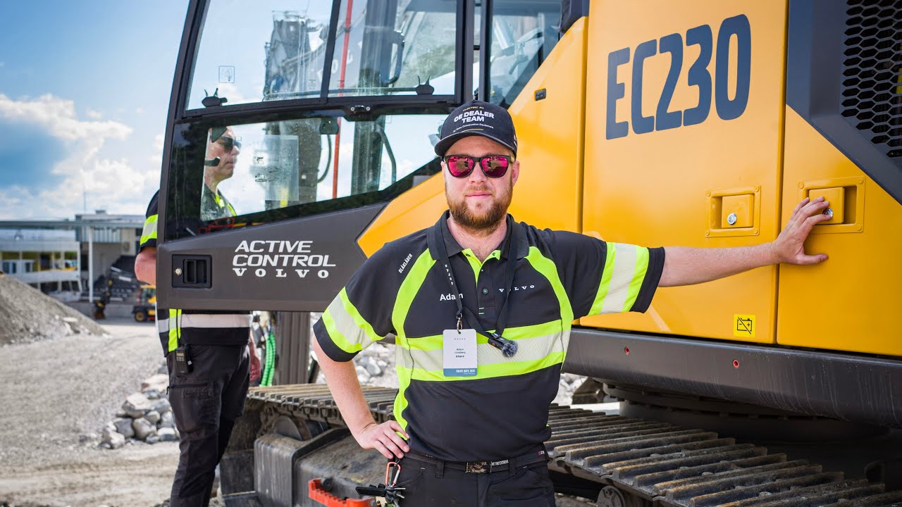 Adam Lindberg berättar om nya Volvo EC230