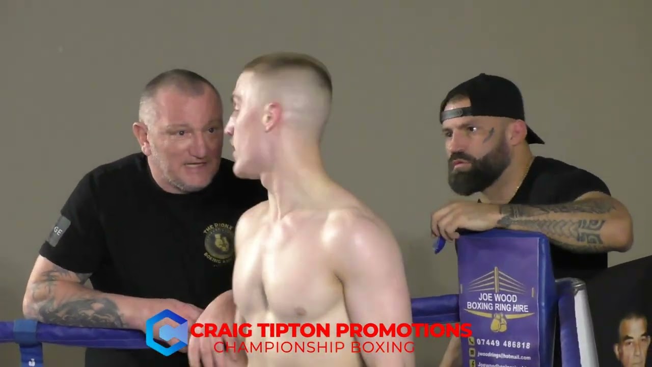Rise of the Fighter Luke Stevenson V Joel Pratt
