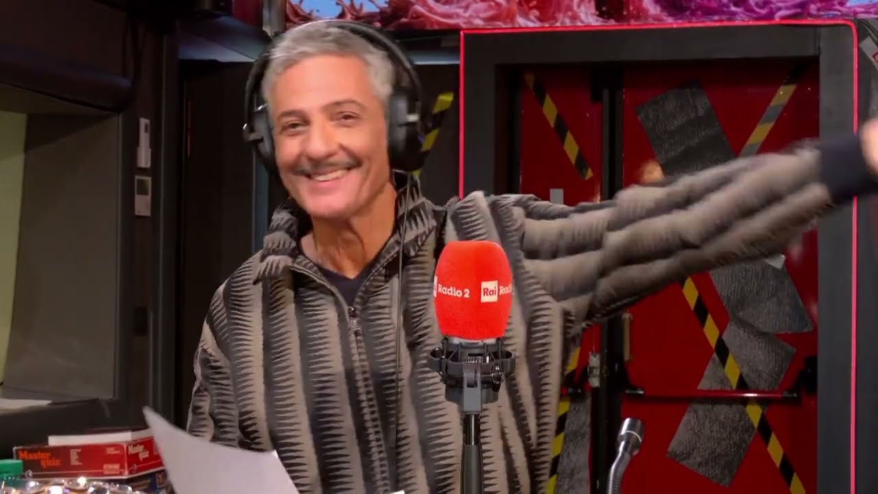 Fiorello lancia il canale YouTube del TG1 a 