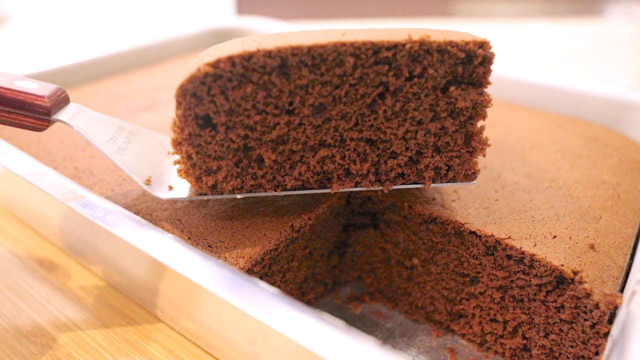A FAMOSA MASSA DE CHOCOLATE QUE MINHA MÃE FAZ HÁ MAIS DE 40 ANOS! - Isamara Amâncio