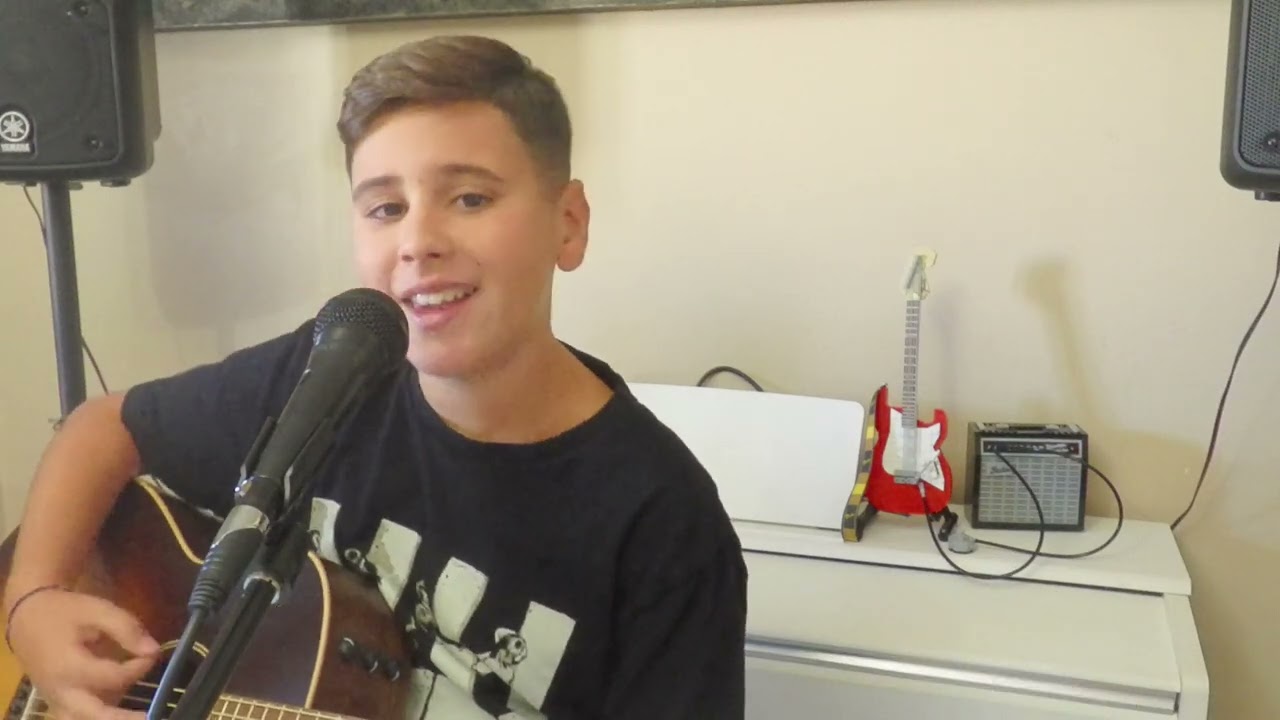 MATTEO TRULLU (12 Anni )  Acoustic Cover 