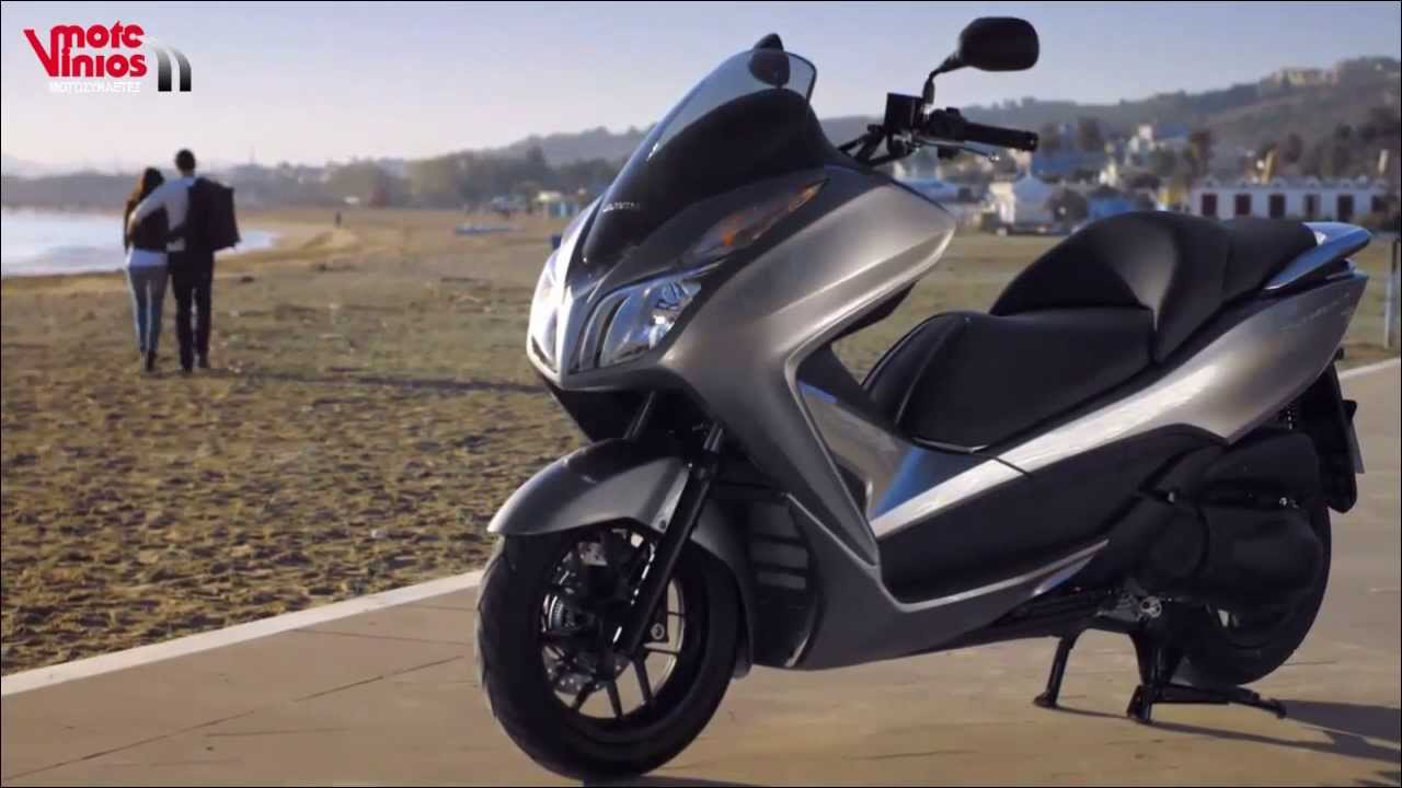 2013 Honda Forza 300i ABS MotoVinios Promotional Video