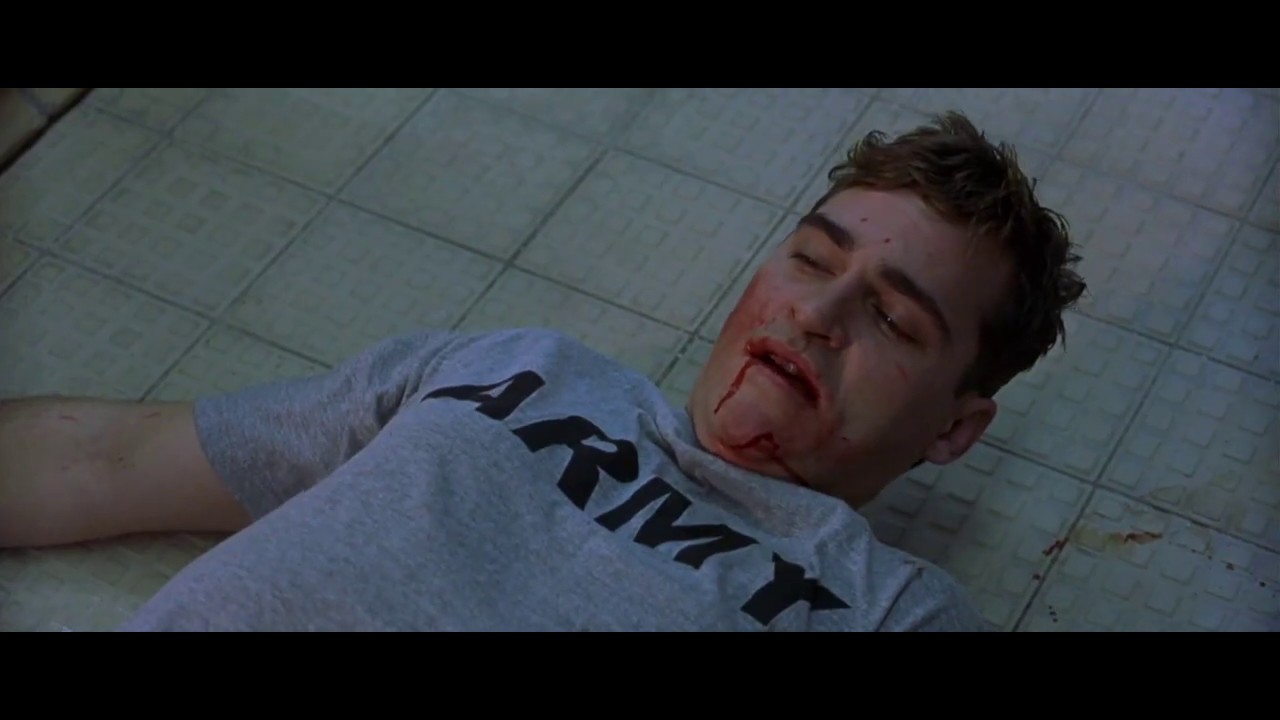 Joaquin Phoenix // Ray Elwood