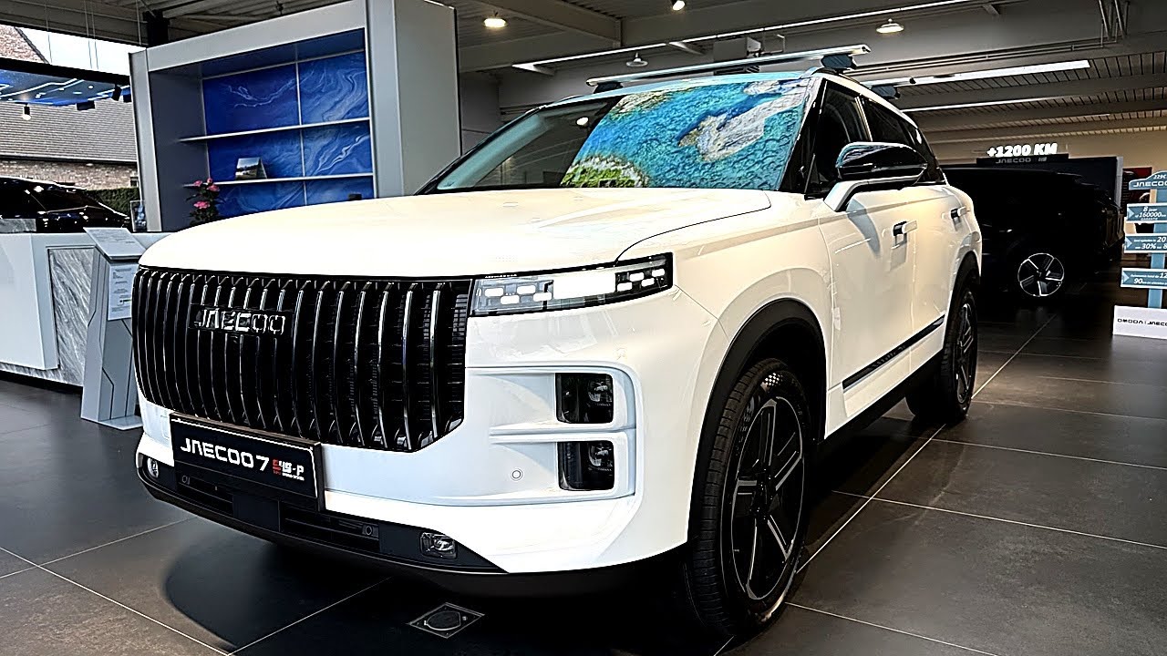 2026 Jaecoo 7 PHEV Review - Luxury, Tech & Efficiency for €39,900?