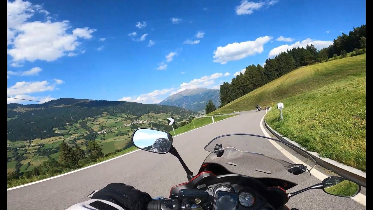 Jaufenpass (descending) - Italy - CBF1000