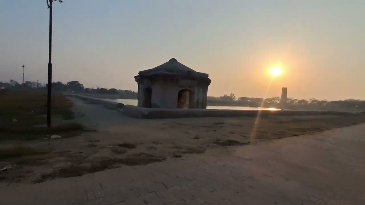 Hiran (Deer) Minar (Tower) in Sheikhupura, #Punjab #Pakistan by Mughal prince Saleem (Sheikhu)