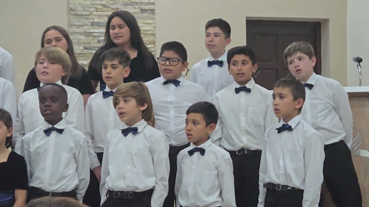 Coro de niños de la UAP - Aleluya.