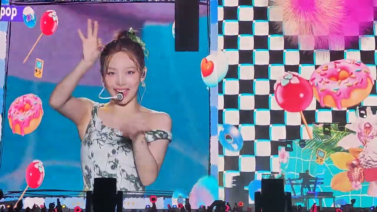 [240206] POP! (NAYEON) - TWICE 5TH WORLD TOUR READY TO BE in São Paulo