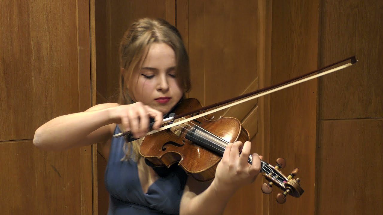 Alberto Ginastera – Pampeana No. 1, Op. 16 Alicja Pustuła – violin | 3rd Prize