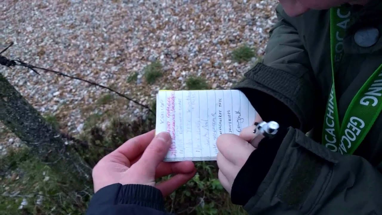 Geocaching in Dungeness