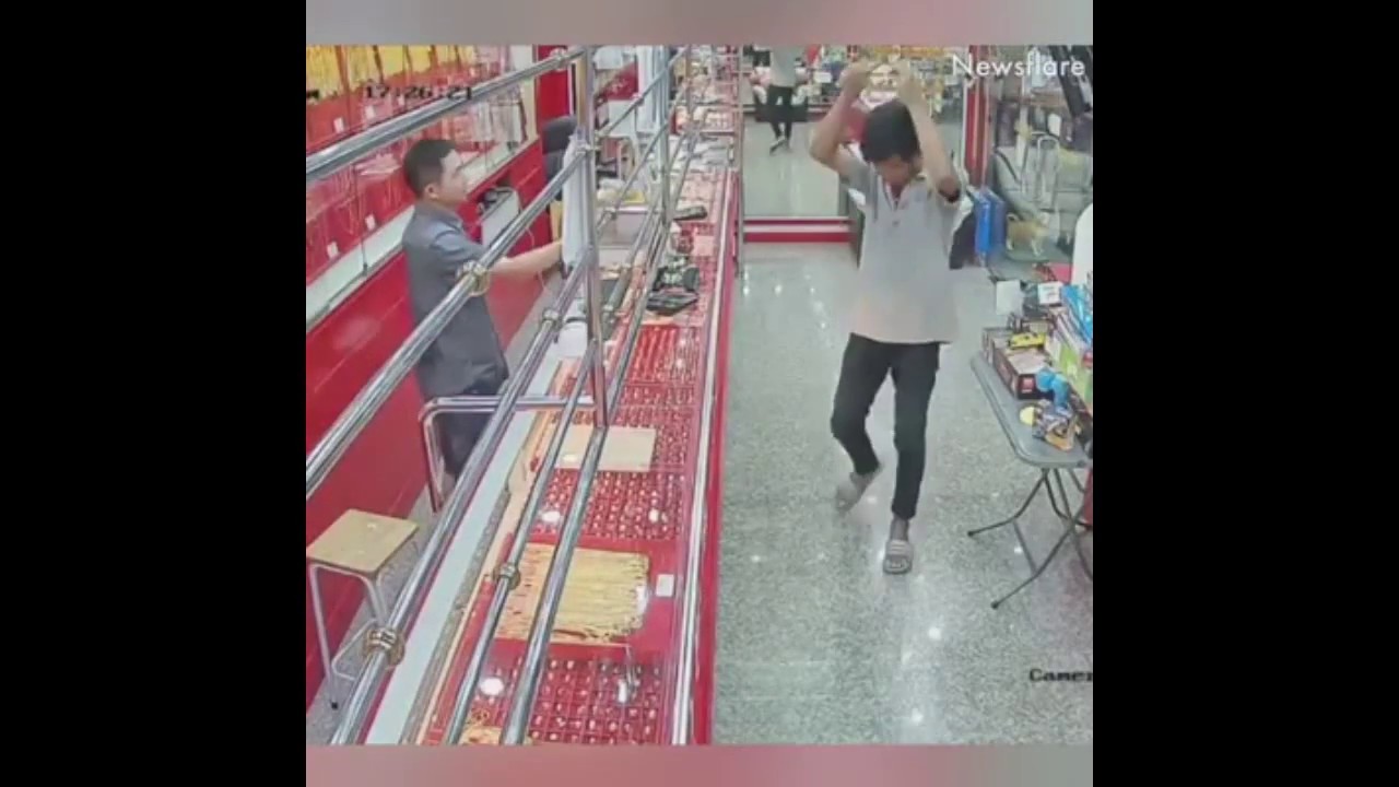 Stupid thief Fails Funny Compilation 2019
