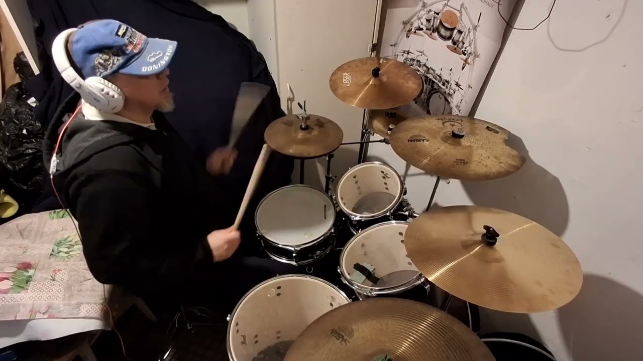 Hungária - Várni rád egy éjen át (drum cover)
