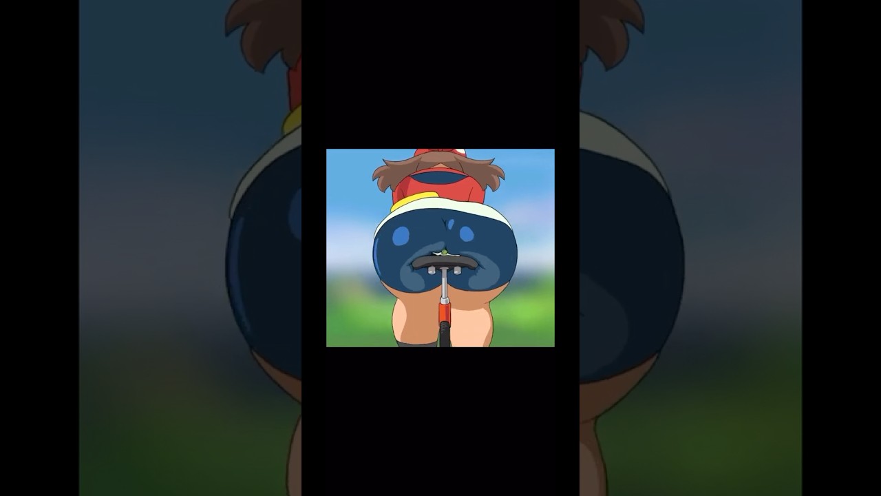 Giantess buttcrush