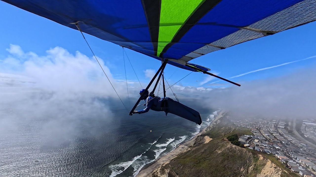 Hang Gliding in the clouds Fort Funston VR 360  