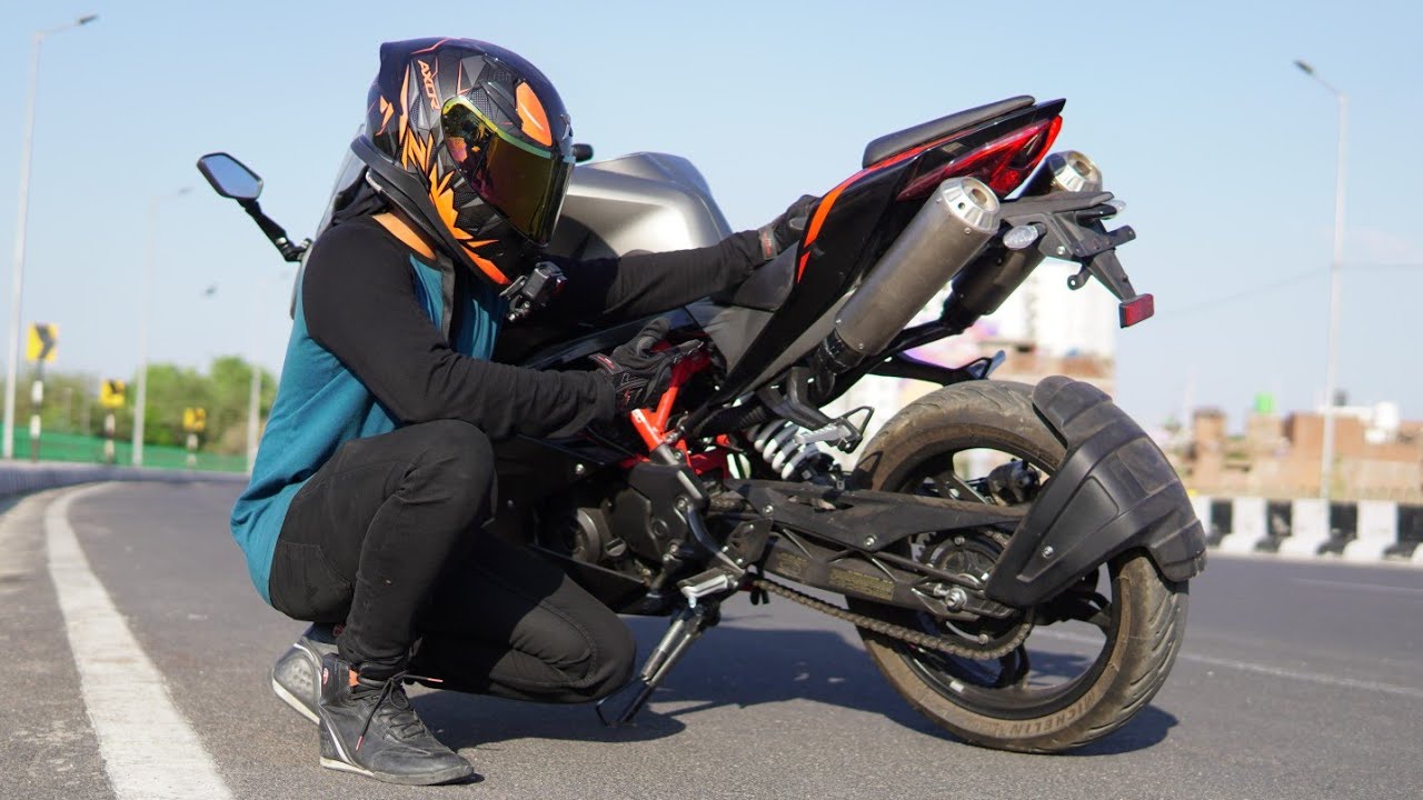 Dual Under Seat Exhaust on BS6 APACHE RR310 | Super Crazy Mod!!