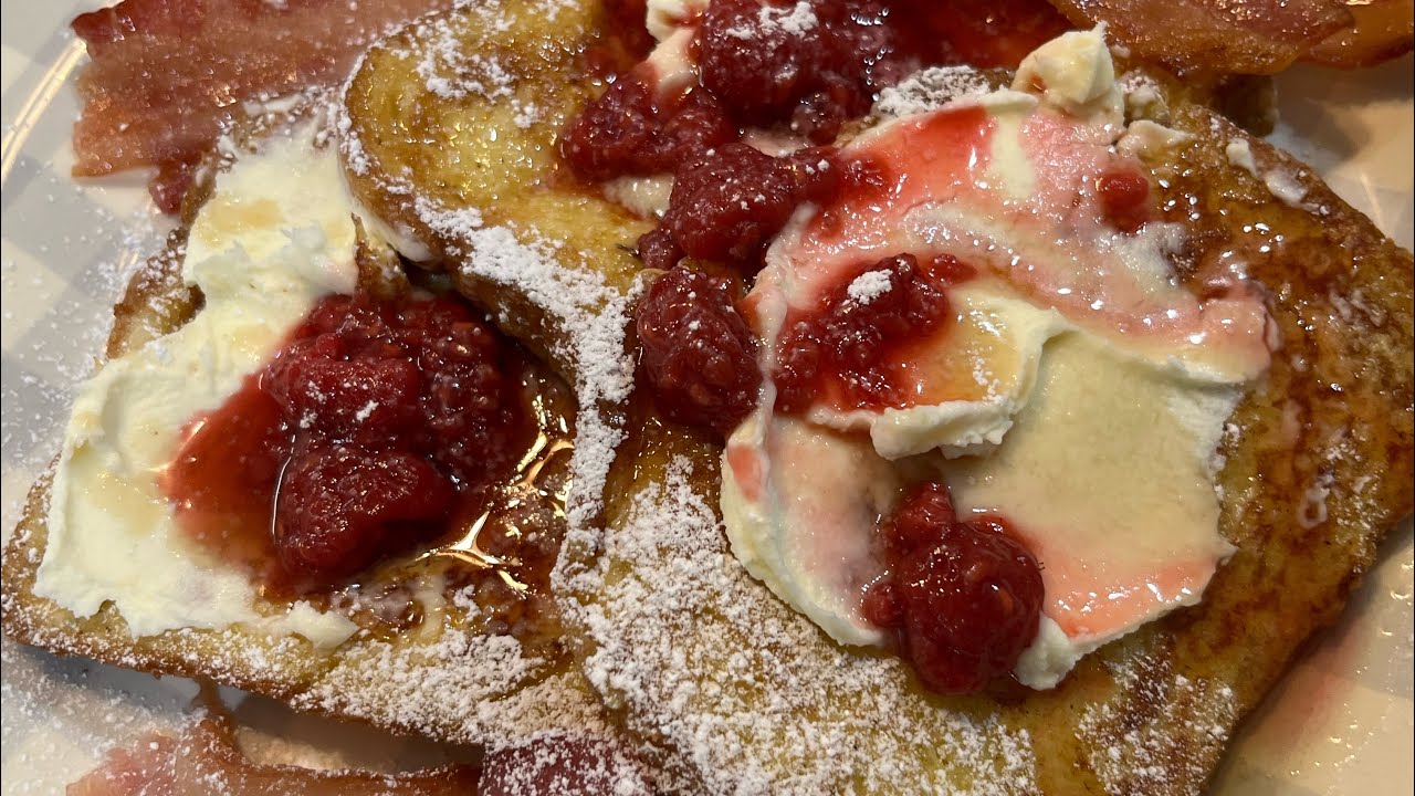 Brioche French Toast (Honestly the best dish I have ever made ) 
