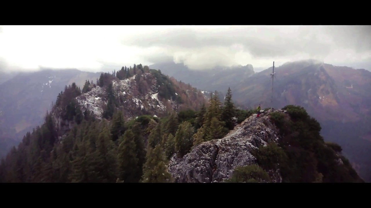 bad weather Zwillingskogel hike // Moritz Mittermayr