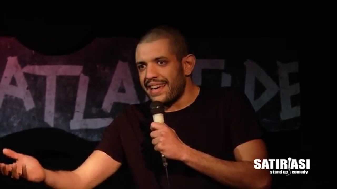 Francesco De Carlo - Are Ere Ire - Stand Up Comedy