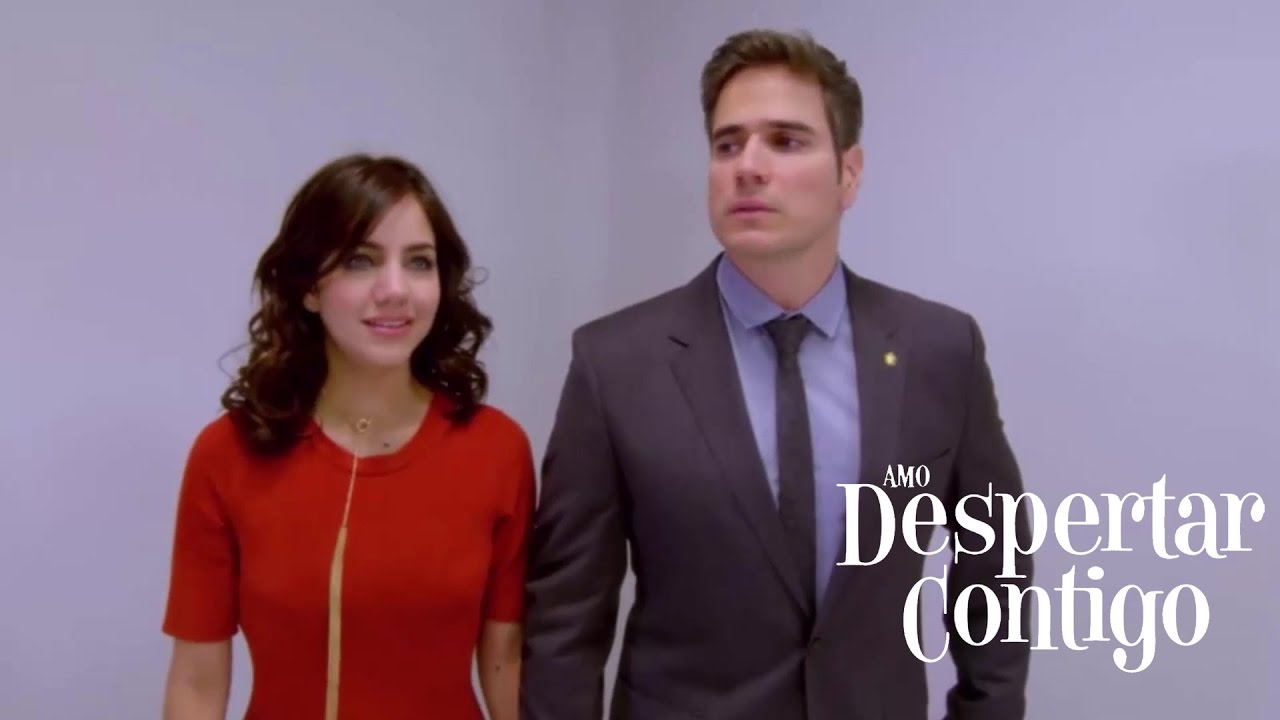 Despertar Contigo Maia y Pablo en una Divertida Sesión Fotográfica