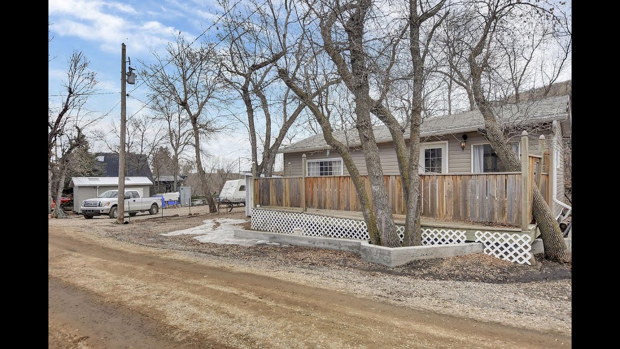 SOLD!  🏡5 Valley Street, Buffalo Pound Lake🏞️, SK.