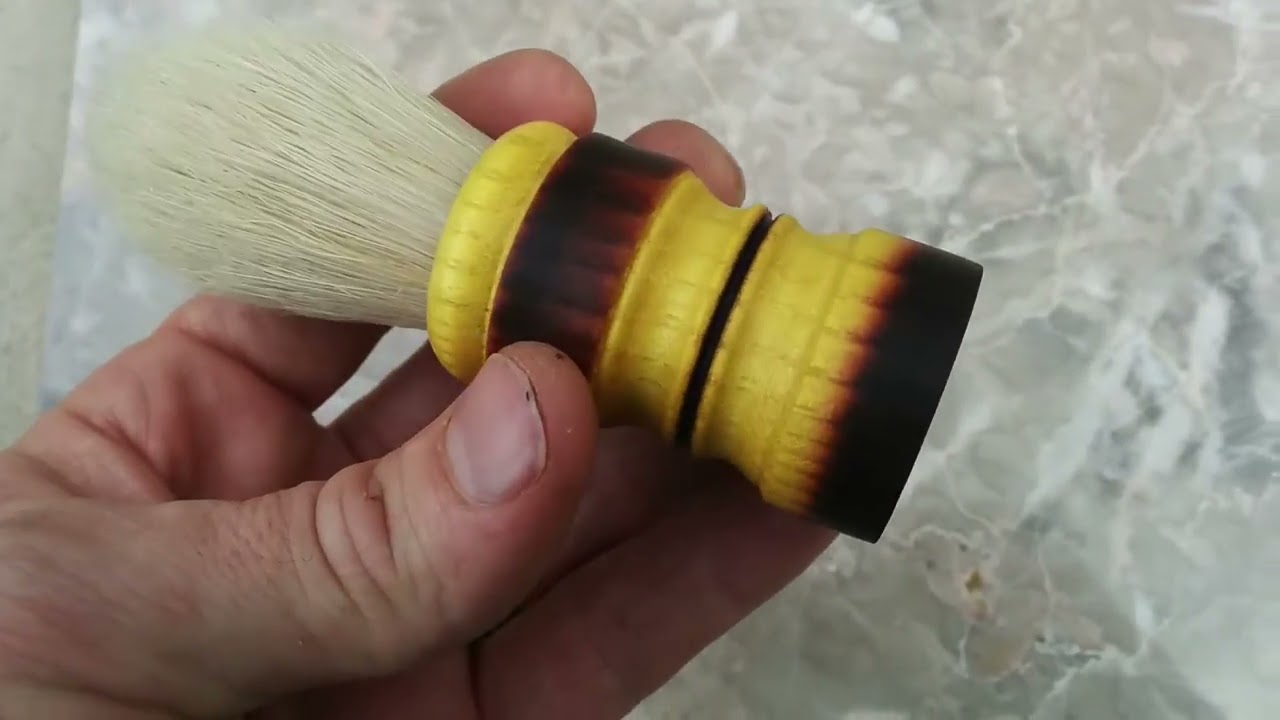 Osage Orange with with 22mm natural boar hair knot