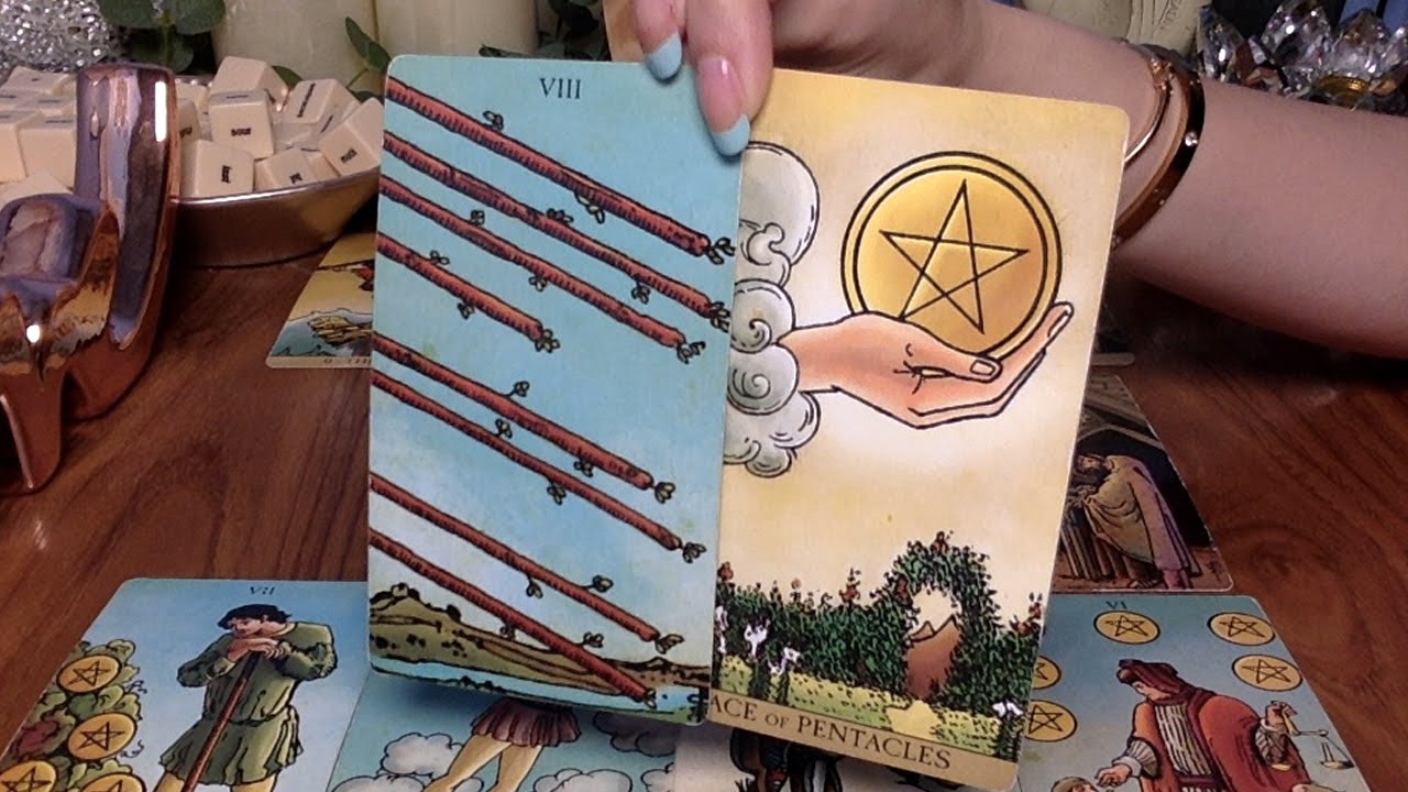AQUARIUS *WOW OMG WTF!! AQUARIUS YOU WON'T BELIEVE THIS!* 💌  🥰  APRIL 2021 Tarot ASMR Love Reading
