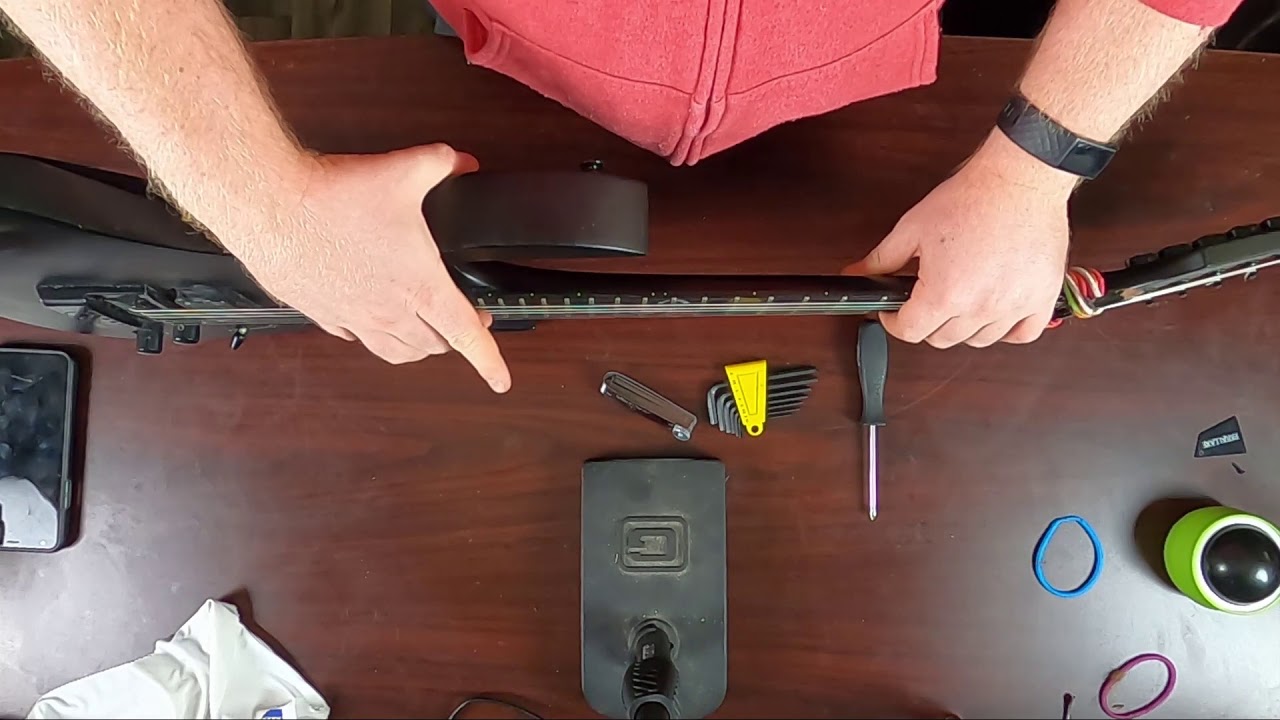 Guitar Setup For Beginners - Neck Relief