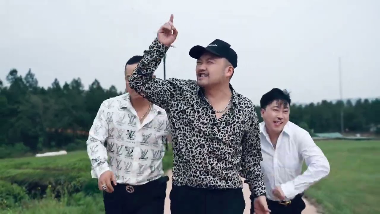 還得是旗袍，評論區敢不敢曬妳們旗袍照片#funny #humor #remix #音楽