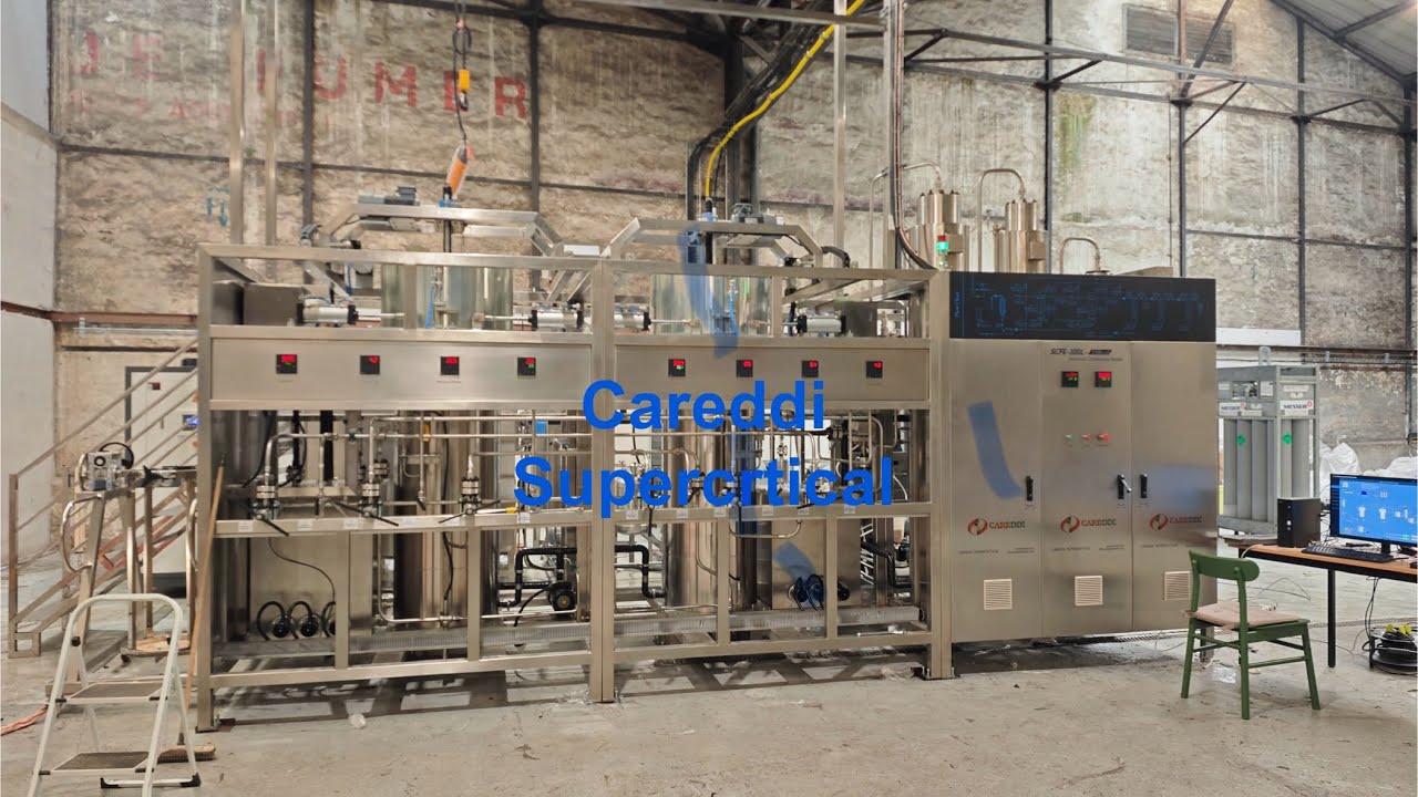 300L Automatic Supercrtical co2 extraction machine in France for PVC recycling 