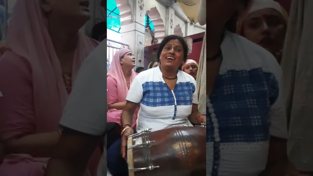bhajan kirtan