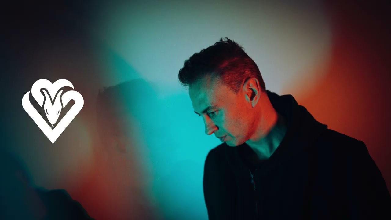 Futurebound presents Viper Radio Episode 055