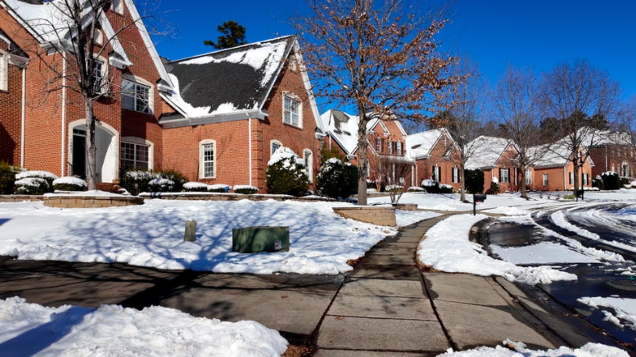 This Rich American Neighborhood Looks Like a Movie After Snowfall ❄️🎬 | Walking Tour [4K]