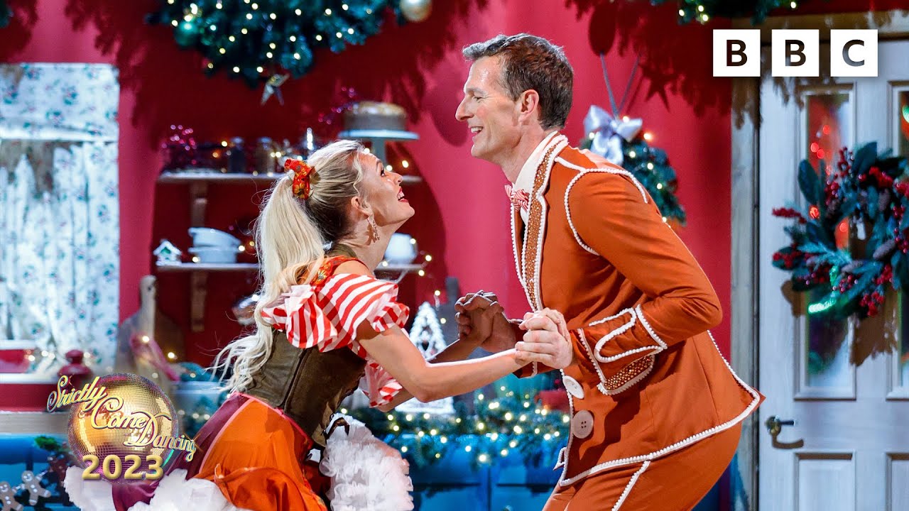 Dan Snow & Nadiya Bychkova Jive to All I Want For Christmas Is You by Mariah Carey