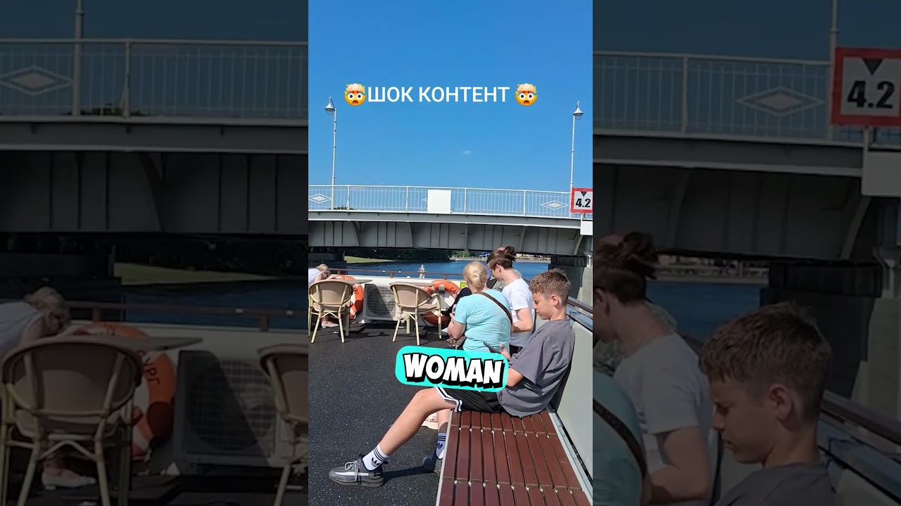 He Stood Up on The Boat While Riding Towards a Bridge 😳 (@r_n_d_161_/TT)