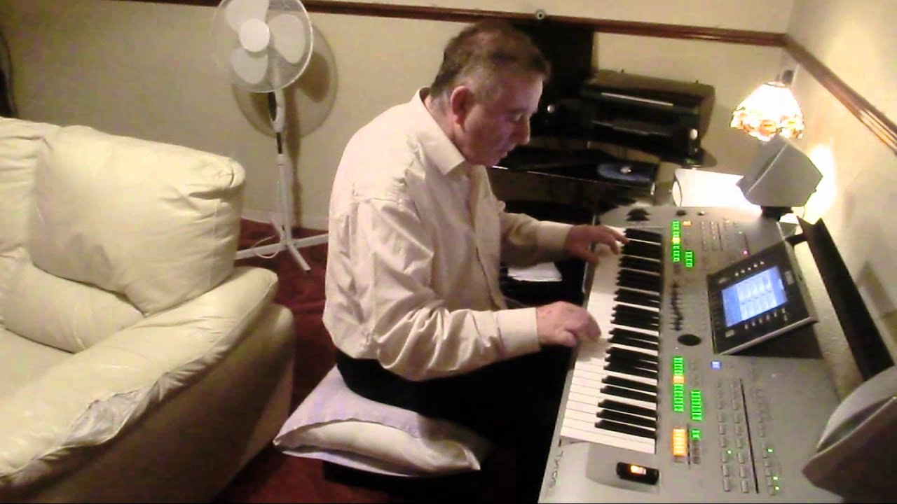 You are my hearts delight  played on Yamaha Tyros 3