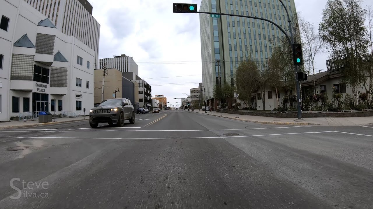 Driving around downtown Yellowknife (spring)