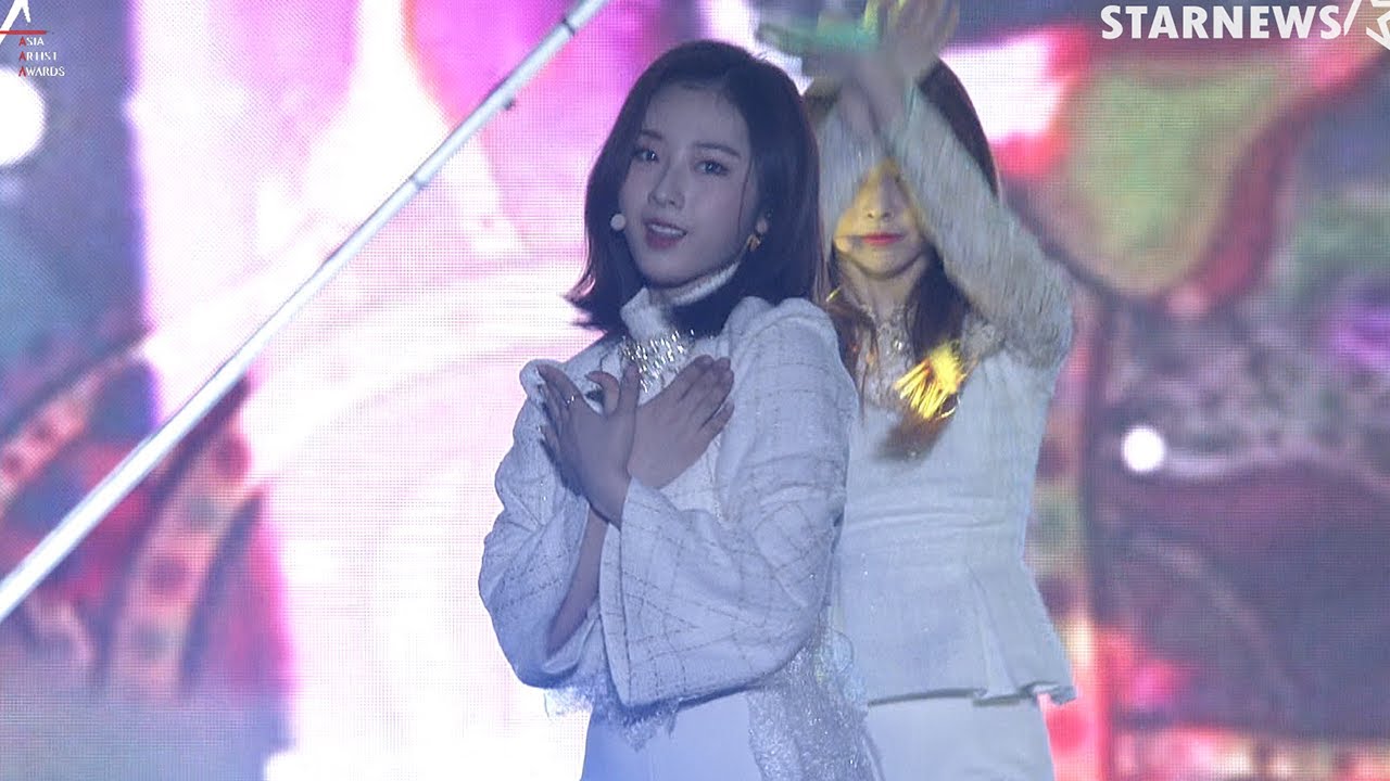 [2019AAA in Vietnam] 이달의소녀(LOONA) - Intro + Butterfly