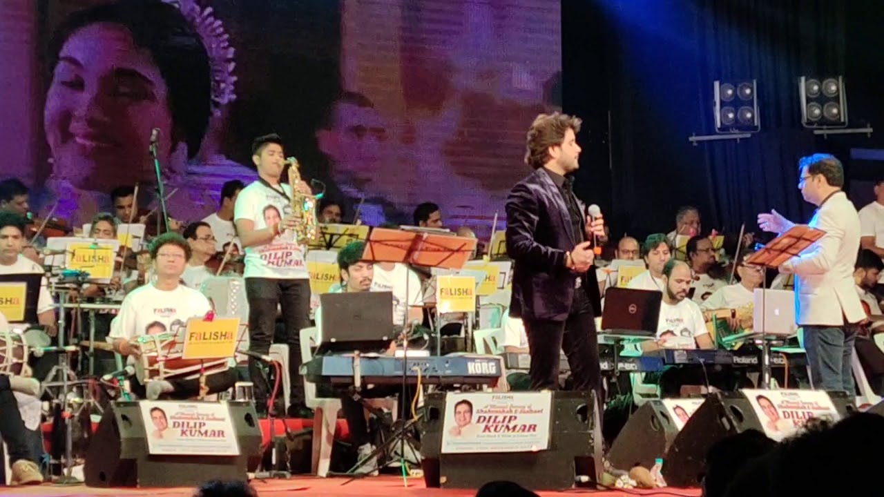 Muje Duniya Walo... HARSH BHAVSAR playing Saxophone with playback singer JAVED ALI sir