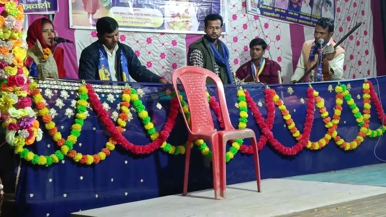 Ap sabhi ke samne ek chhota sa geet🥰