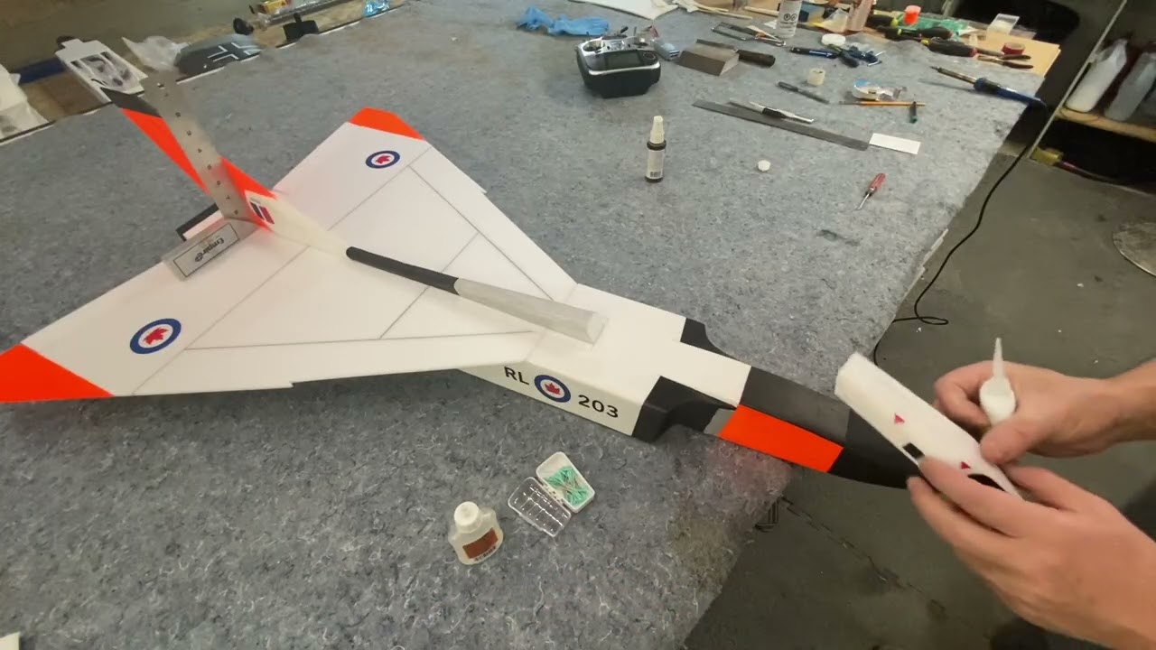 MS Avro Arrow - video 14 - Final assembly