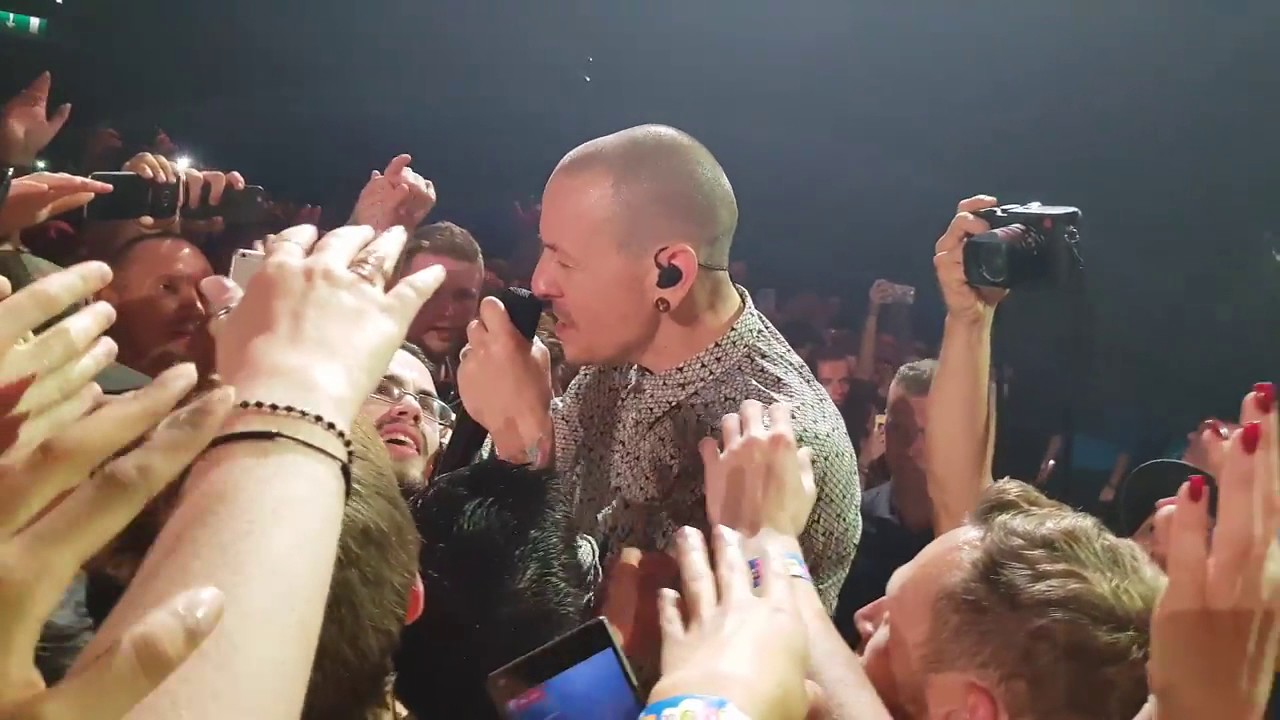 Linkin Park - Crawling - Ultimo show de Chester Bennington (Live in Birmingham 2017)