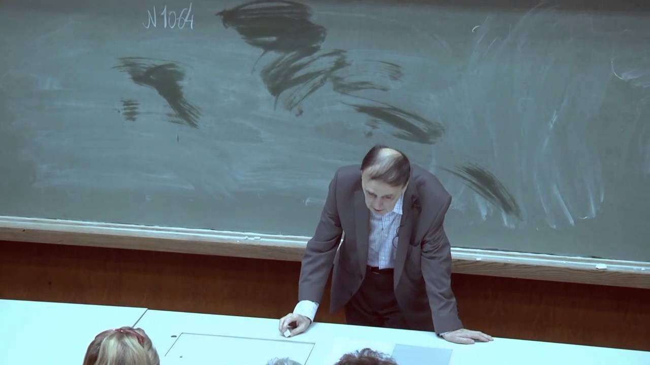 А. A. Зализняк: О берестяных грамотах из раскопок сезона 2015 года