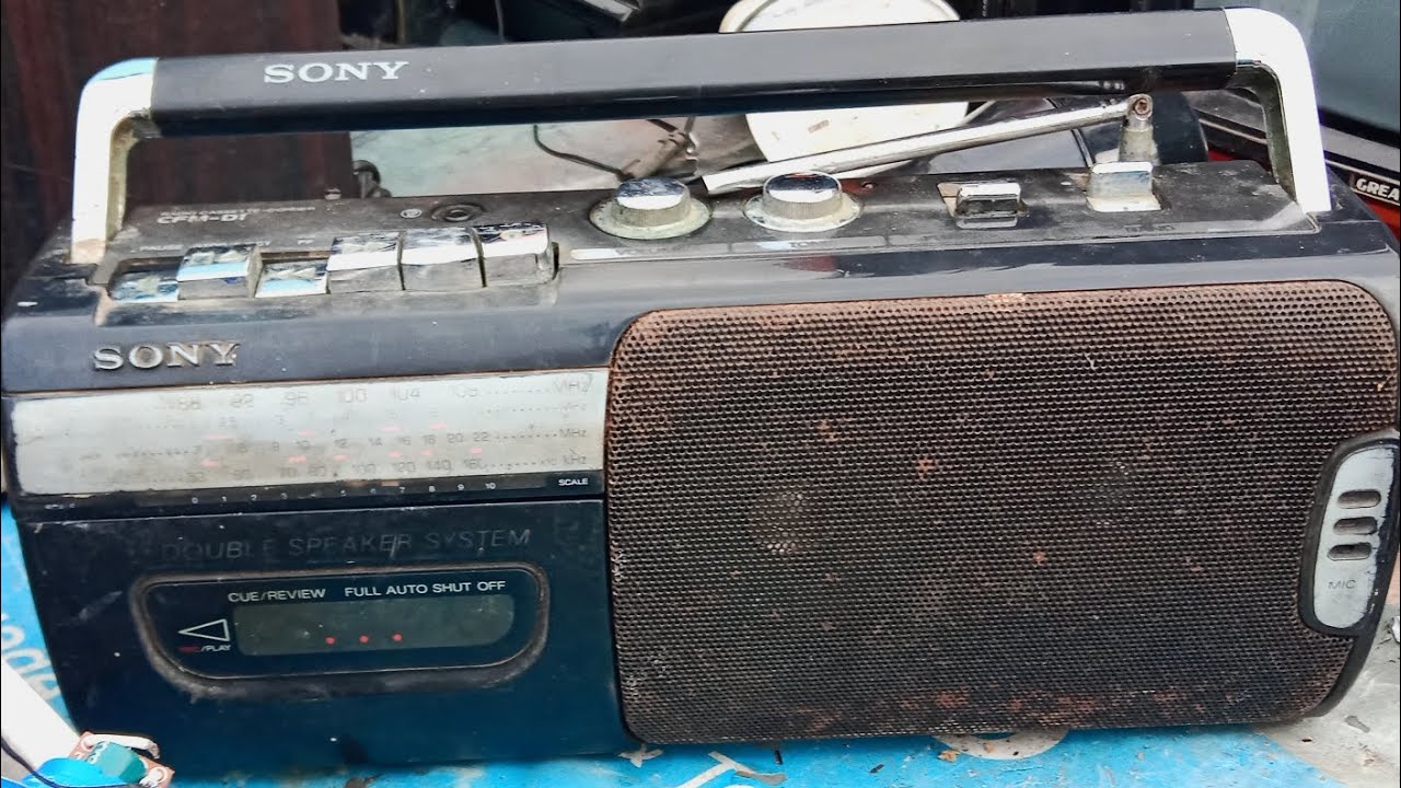 No sound from Sony CFM-D1 radio cassette recorder Simple Repair.. change this...